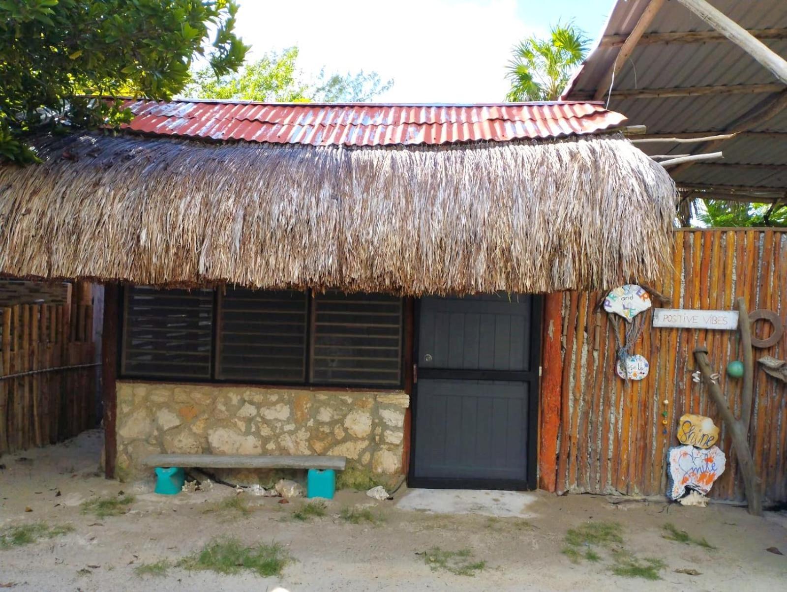 Lunazul Eco-Cabana Frente Al Mar Махауаль Экстерьер фото